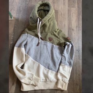 Wanakome Hoodie